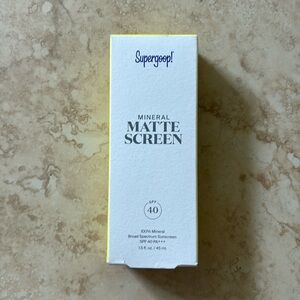 New in box Supergoop! Mineral Matte Screen SPF 40